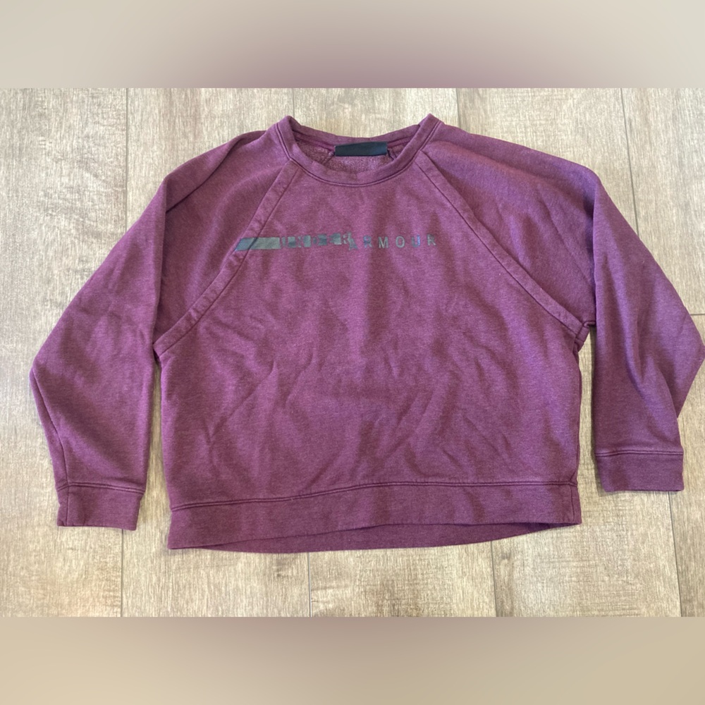 Under Armour Women’s M Loosefit Cropped Plum Crewneck Sweatshirt
